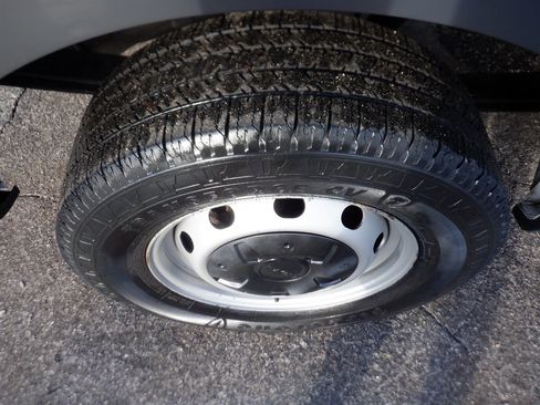 Used 2017 Ford Transit 250 148 Medium Roof w/ Interior Upgrade Package image 8