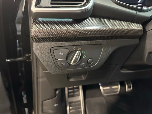 Used 2025 Audi SQ5 Premium Plus image 25
