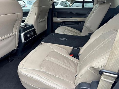 Used 2024 Ford Expedition Max Limited image 8