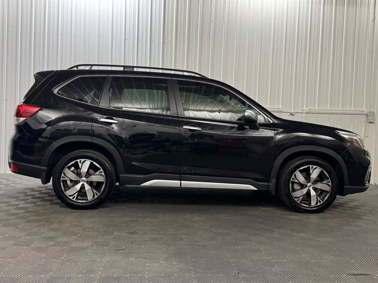 Used 2019 Subaru Forester Touring w/ Popular Package #3 AWD/4WD image 5
