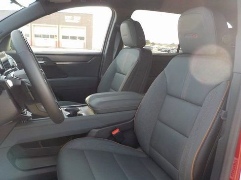 New 2026 GMC Acadia AT4 w/ Super Cruise Package image 12