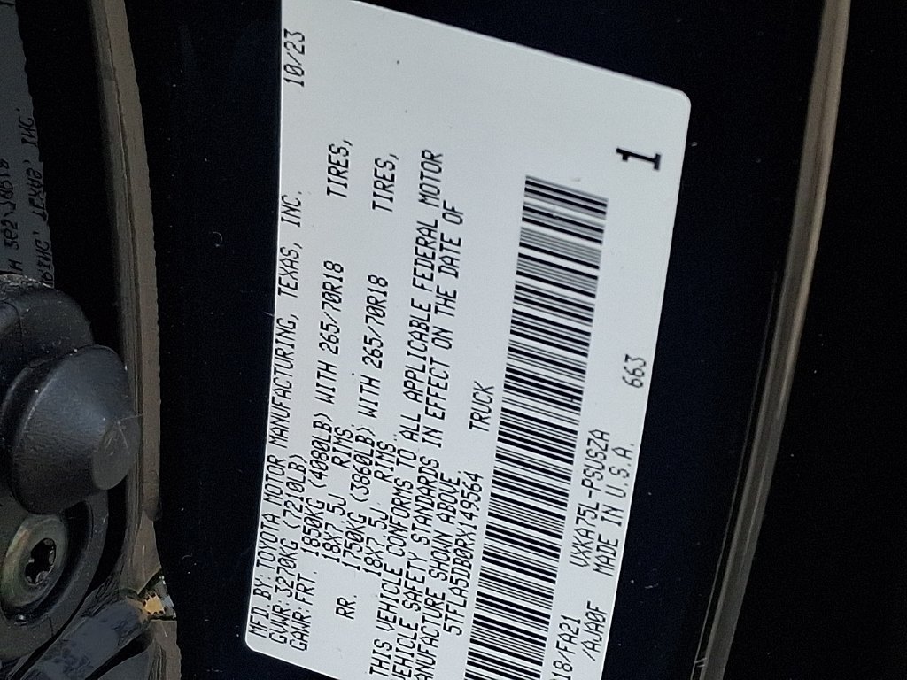 Used 2024 Toyota Tundra SR5 w/ SR5 Convenience Package AWD/4WD image 27
