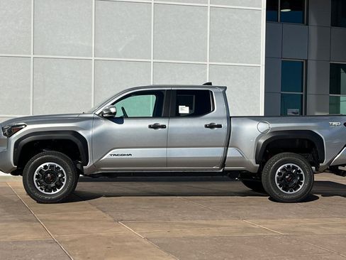 New 2025 Toyota Tacoma TRD Off-Road image 7