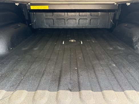 Used 2022 RAM 2500 Laramie AWD/4WD image 12