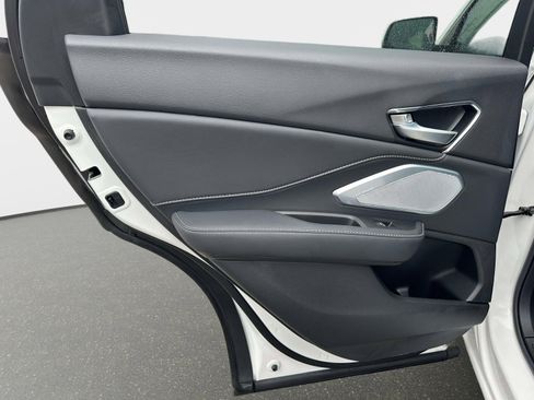 Certified 2025 Acura RDX w/Technology Package image 11