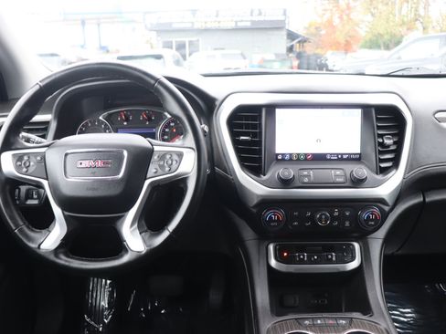 Used 2023 GMC Acadia SLT image 19