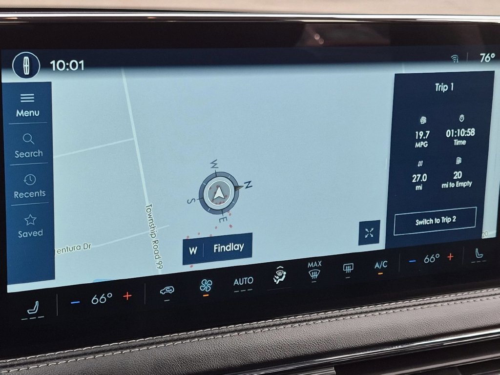 Used 2025 Lincoln Corsair AWD image 17