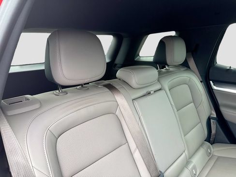 Used 2026 GMC Terrain Elevation w/ Elevation Premium Package FWD image 25