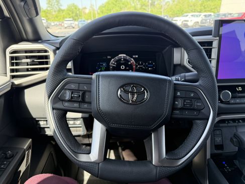 New 2026 Toyota Tundra Limited AWD/4WD image 7