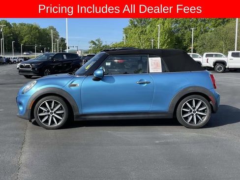 Used 2016 MINI Cooper Convertible FWD image 2
