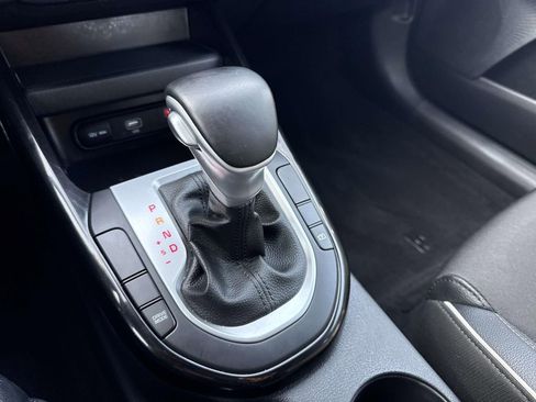 Used 2023 Kia Forte GT-Line image 25