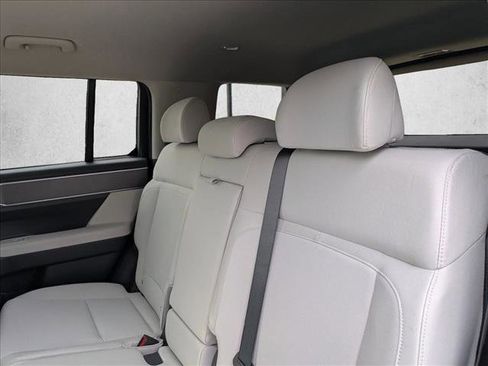 New 2026 Hyundai Santa Fe SE image 19