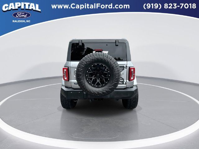 Used 2023 Ford Bronco Outer Banks AWD/4WD image 7