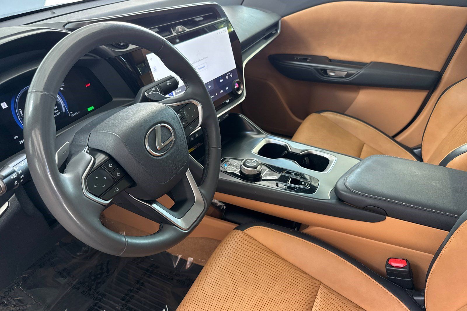Certified 2023 Lexus RZ 450e Premium w/ Technology Package AWD/4WD image 11