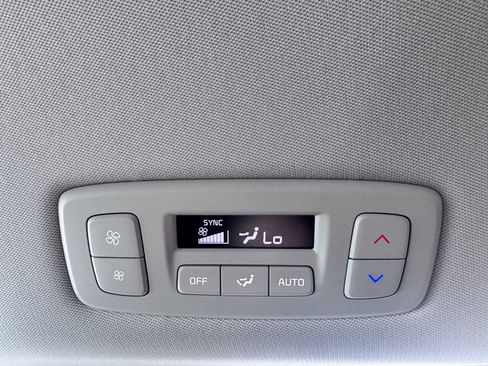 New 2026 Kia Carnival LXS FWD image 29