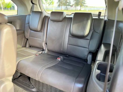 Used 2014 Honda Odyssey EX-L image 11