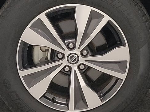 Used 2022 Nissan Murano SV FWD image 31