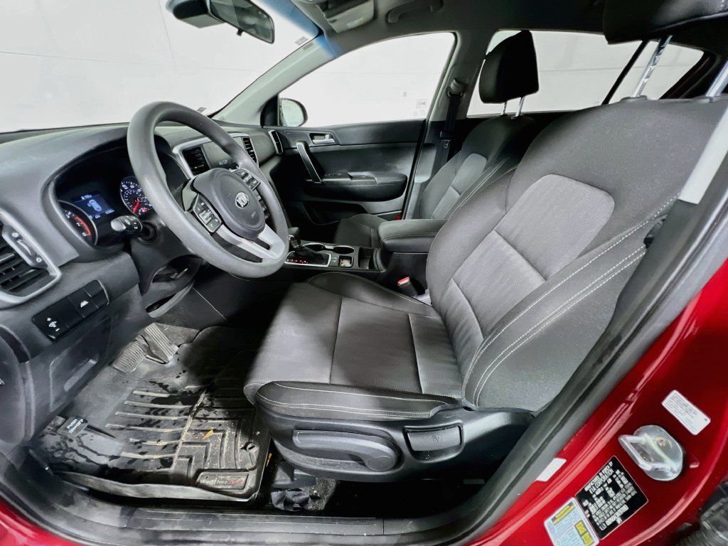 Certified 2022 Kia Sportage LX FWD image 13