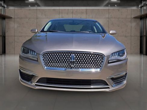 Used 2018 Lincoln MKZ Reserve FWD image 8