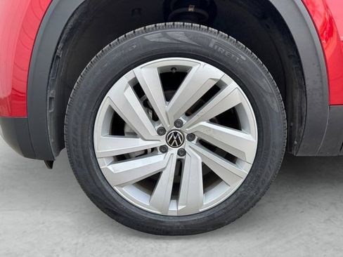 Used 2022 Volkswagen Atlas Cross Sport SE image 23