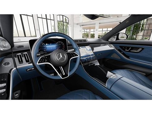 New 2026 Mercedes-Benz S 580 4MATIC Sedan image 3