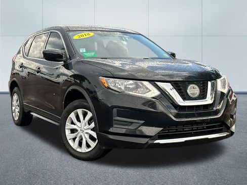 Used 2018 Nissan Rogue S AWD/4WD image 30
