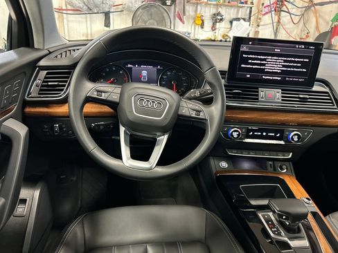 Certified 2023 Audi Q5 2.0T Premium w/ Convenience Package AWD/4WD image 20