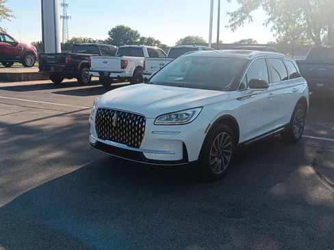 Used 2023 Lincoln Corsair Reserve w/ Equipment Group 201A AWD/4WD image 9