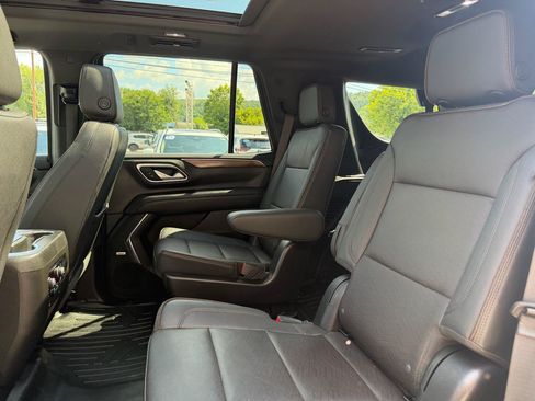 Used 2022 Chevrolet Tahoe High Country AWD/4WD image 23