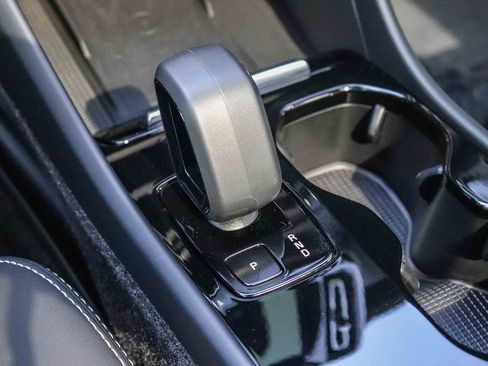 Used 2023 Volvo C40 P8 Recharge Plus AWD/4WD image 25
