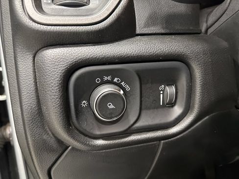 Used 2021 RAM 2500 Tradesman AWD/4WD image 25