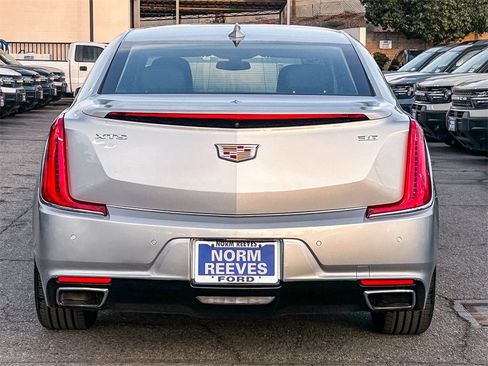 Used 2019 Cadillac XTS Luxury image 8