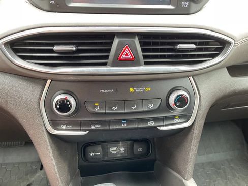 Used 2020 Hyundai Santa Fe SE w/ Cargo Package AWD/4WD image 18