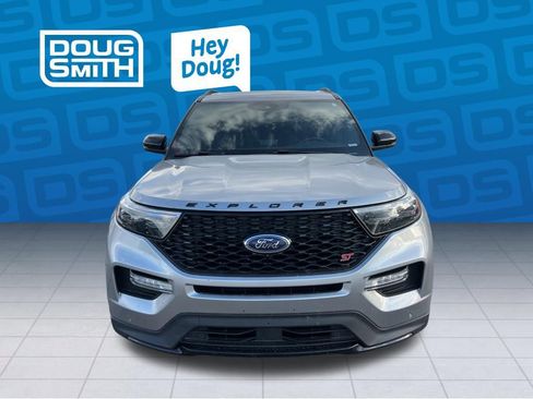 Used 2021 Ford Explorer ST w/ Equipment Group 401A image 8