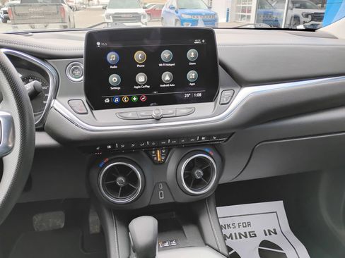 Used 2023 Chevrolet Blazer LT w/ Convenience Package image 8