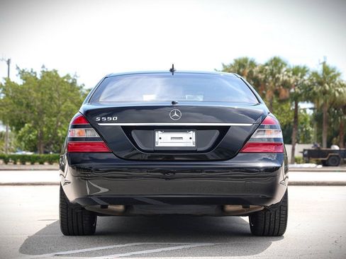 Used 2007 Mercedes-Benz S 550 image 7
