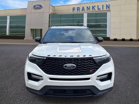 Used 2023 Ford Explorer ST w/ Equipment Group 401A AWD/4WD image 2