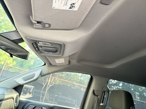 Used 2022 Chevrolet Silverado 1500 Custom RWD image 20