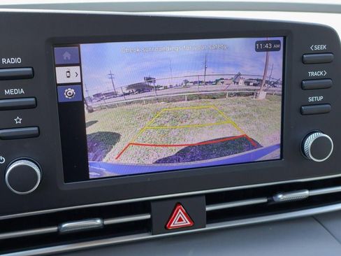 New 2026 Hyundai Elantra Sport image 4