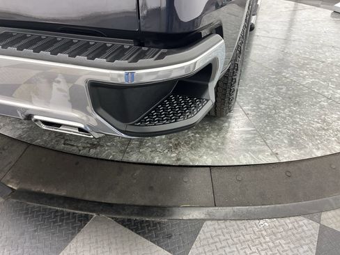 Certified 2023 Chevrolet Silverado 1500 LT image 32