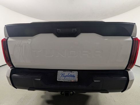 Used 2026 Toyota Tundra SR5 w/ SR5 Convenience Package RWD image 7