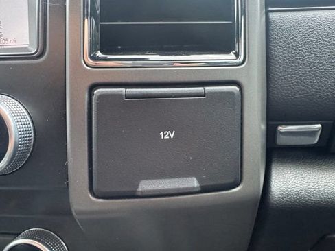 Used 2021 Ford Expedition XLT w/ Equipment Group 202A AWD/4WD image 33