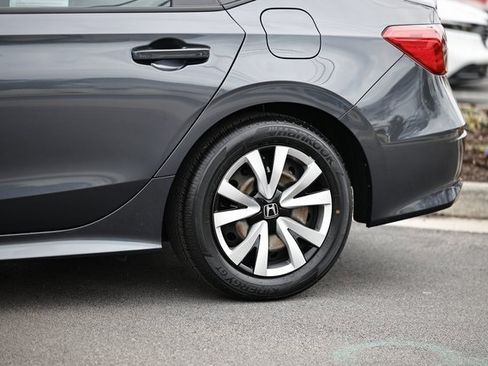 Used 2023 Honda Civic LX image 6