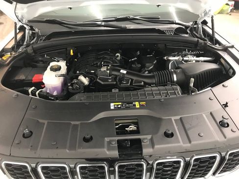 New 2025 Jeep Grand Cherokee L Limited image 45