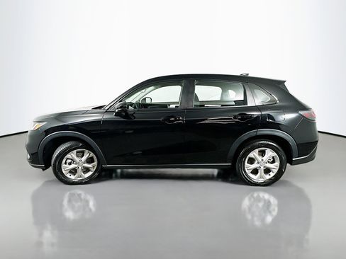 Used 2023 Honda HR-V LX image 4