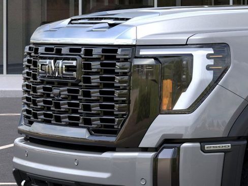 New 2026 GMC Sierra 2500 Denali Ultimate w/ Max Trailering Package image 13