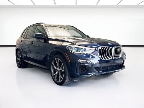 Used 2019 BMW X5 xDrive50i w/ M Sport Package AWD/4WD image 3