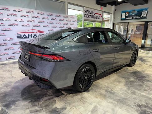 Used 2026 Nissan Sentra SR w/ Floor Mat Package FWD image 8