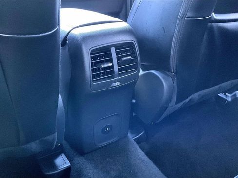 Used 2024 Ford Escape ST-Line image 33