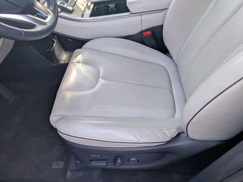 Certified 2022 Hyundai Palisade Limited AWD/4WD image 21